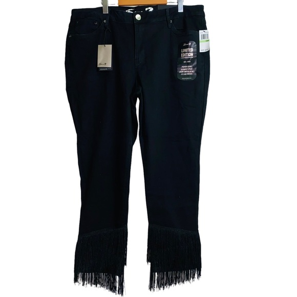 NEW Limited Edition SEVEN7 Black Mid Rise Fringe Slim Straight Jeans Plus Size - Picture 2 of 16